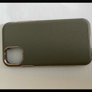 Gray Leather w/ Silver Chrome Lining iPhone 11 Case (Hard)